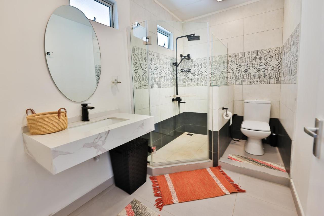 Oceanbreeze Apartments Mont Choisy ภายนอก รูปภาพ